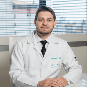Dr Roberto